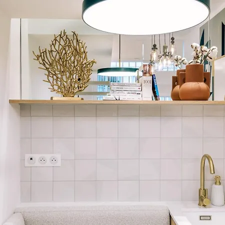 Bright And Modern Apt In The 11th Arrond Apartman *