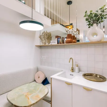 Apartman Bright And Modern Apt In The 11th Arrond Párizs
