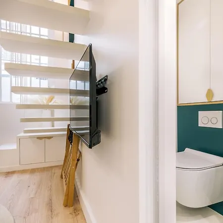 Bright And Modern Apt In The 11th Arrond Apartman Párizs